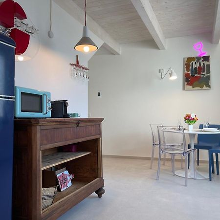 Due Di Tutto Apartment แฟร์รารา ภายนอก รูปภาพ