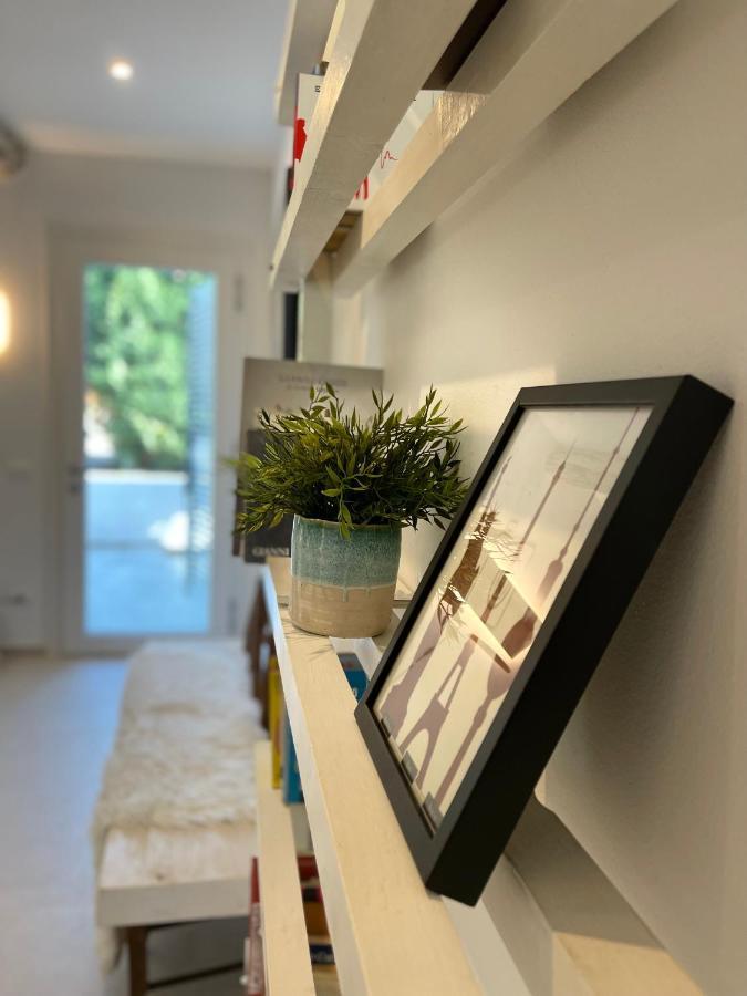 Due Di Tutto Apartment แฟร์รารา ภายนอก รูปภาพ