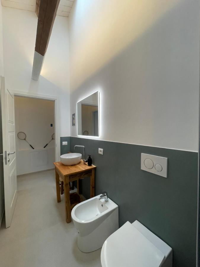 Due Di Tutto Apartment แฟร์รารา ภายนอก รูปภาพ